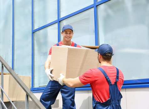 Commercial removal truck hire for businesses in Haringey