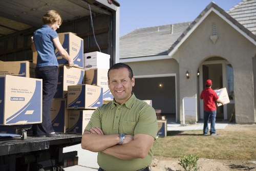 Furniture removal and loading support in North London